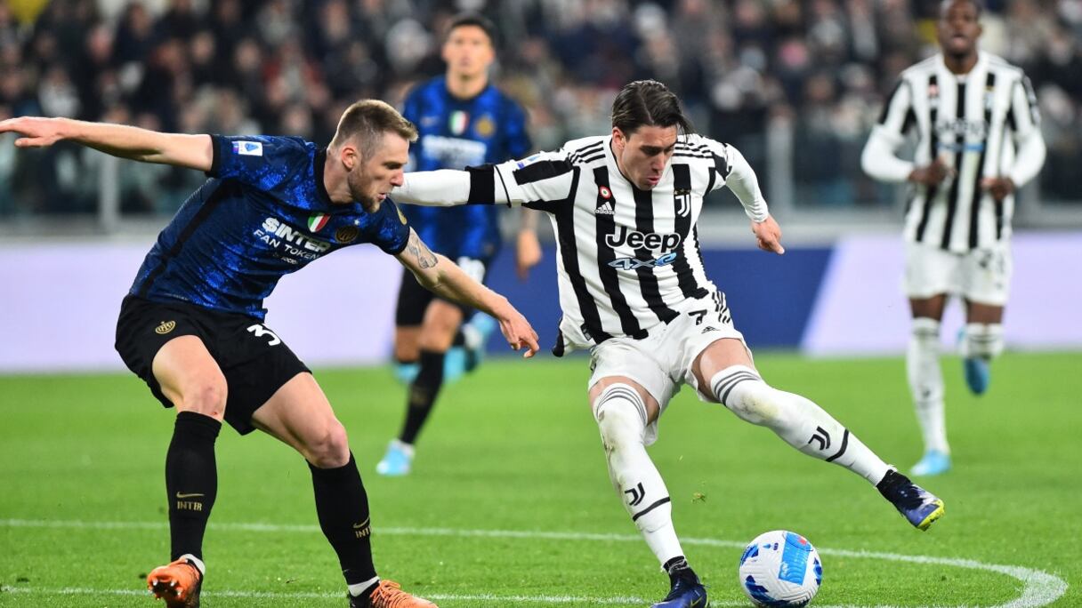 Duel Inter Milan-Juve.