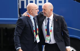 Rafael Louzan, président de la RFEF, et Luis de la Fuente, sélectionneur de la Roja.