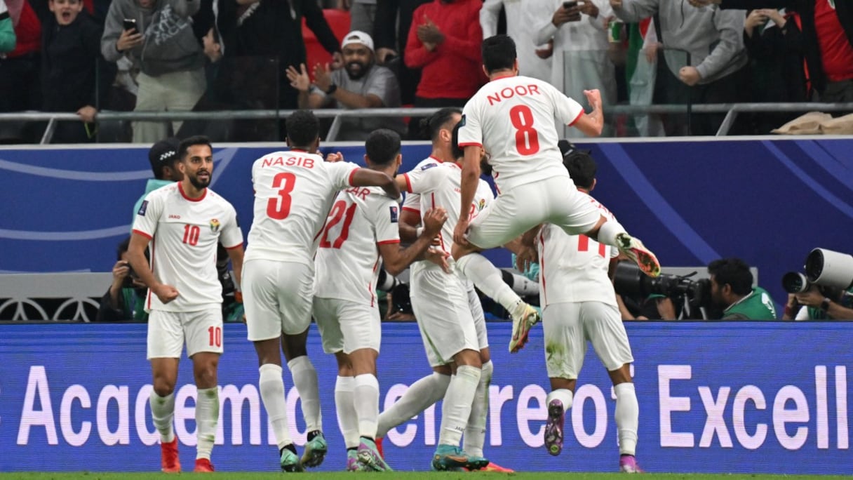 La joie des joueurs de l'équipe nationale de Jordanie contre la Corée.