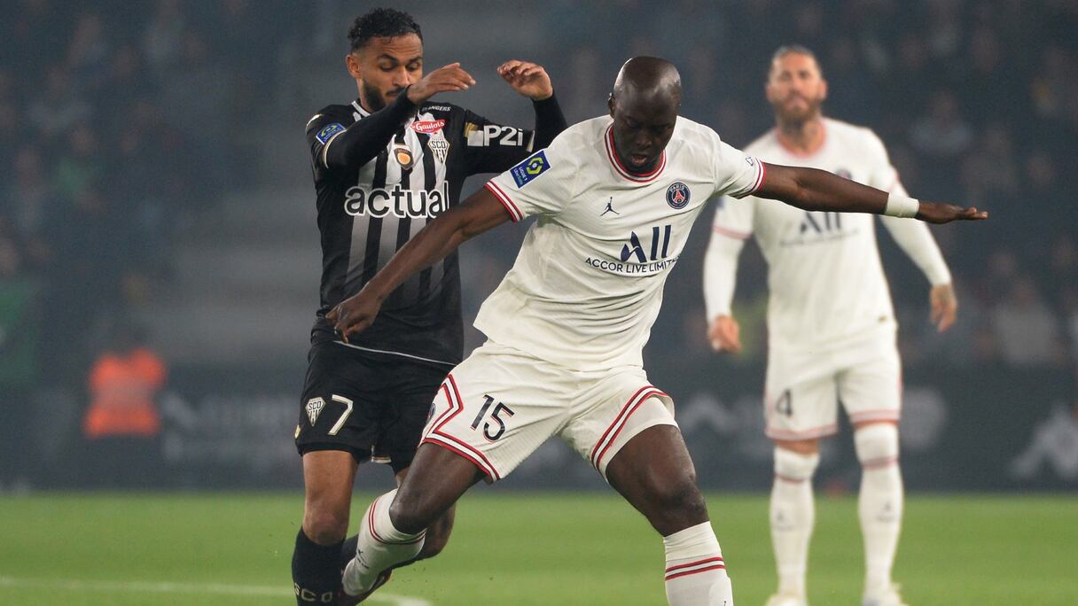 Sofiane Boufal contre le PSG, mercredi 20 avril 2022.