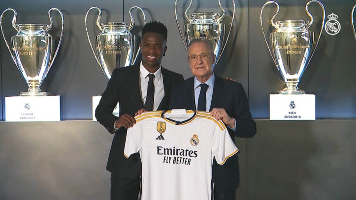Vinicius Junior et Florentino Perez.