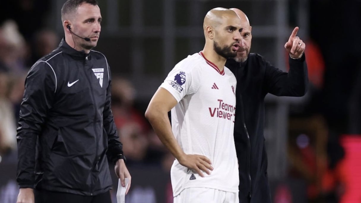 Sofyan Amrabat avec Manchester United.