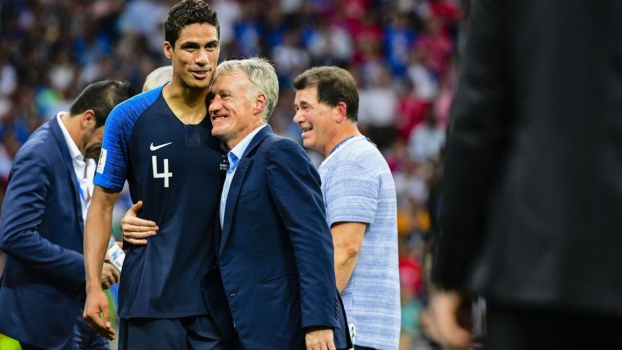 Raphaël Varane et Didier Deschamps.
