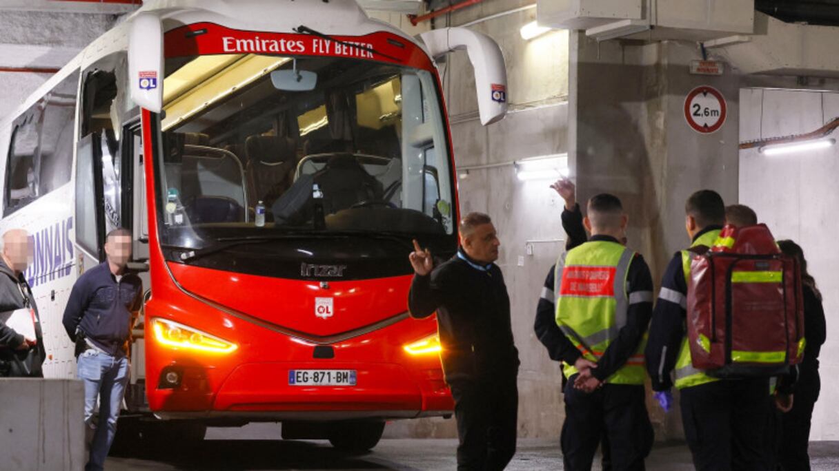 Le bus de l'Olympique lyonnais a été caillassé en marge du match de l'OL contre Marseille, le 29 octobre 2023.
