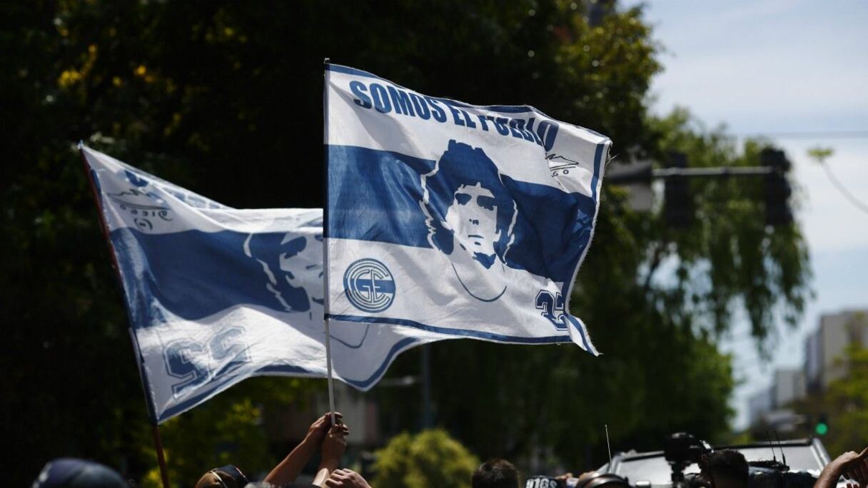 Drapeau à l'effigie de Diego Maradona.