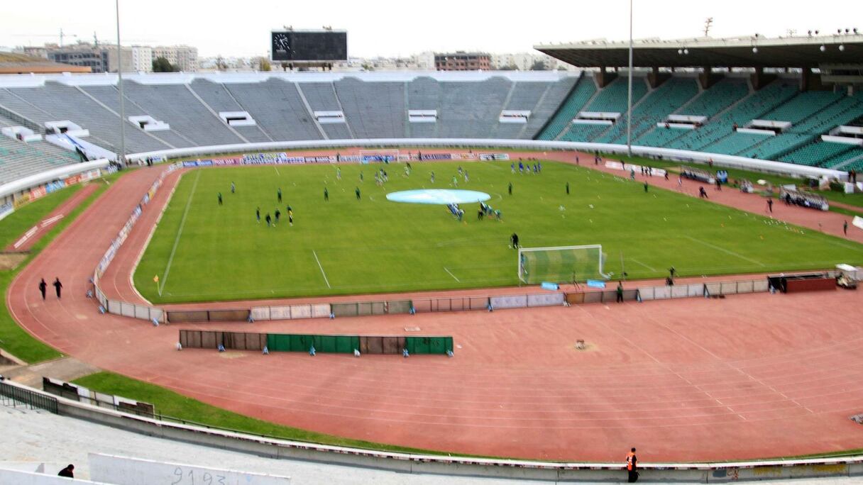 Le Complexe Mohammed V sonnait creux sans les supporters rajaouis.