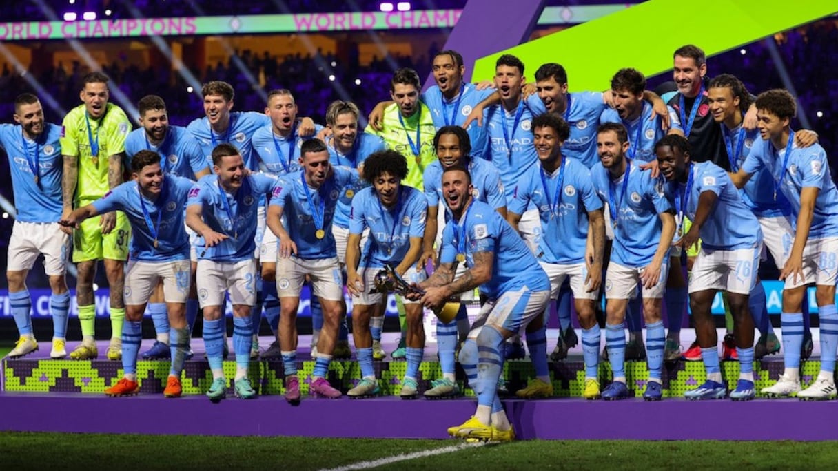 Manchester City célébrant sa victoire au Mondial des clubs, le vendredi 22 décembre 2023.