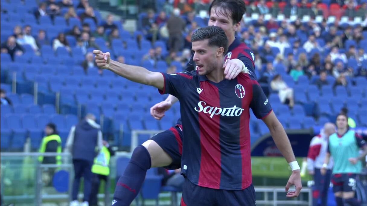 Oussama El Azzouzi inscrit son premier but avec Bologne FC contre Lazio (2-1)