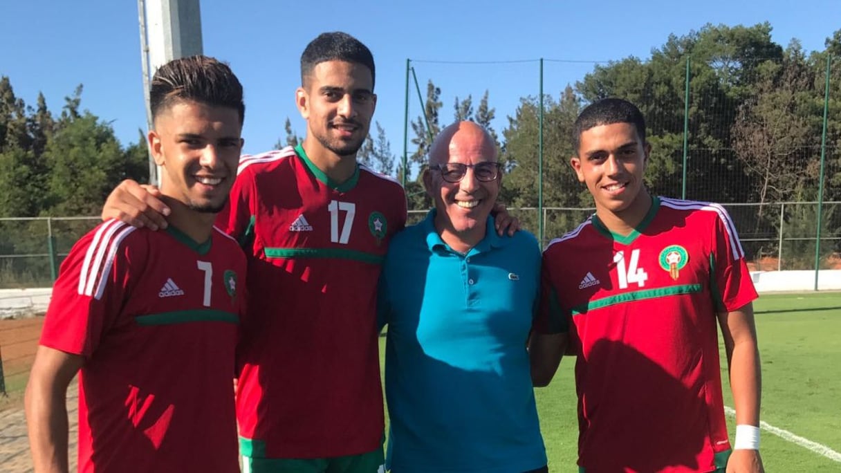 De gauche à droite: Imran Louza (Nantes), Yanis Merah (Troyes), Ahmed Chouari (Scout de la DTN), Driss Khalid (Toulouse FC)