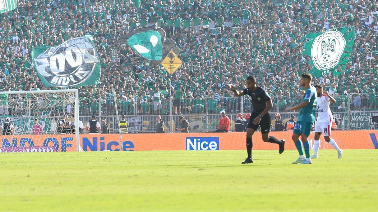 Samir El Guezzaz, arbitre marocain.