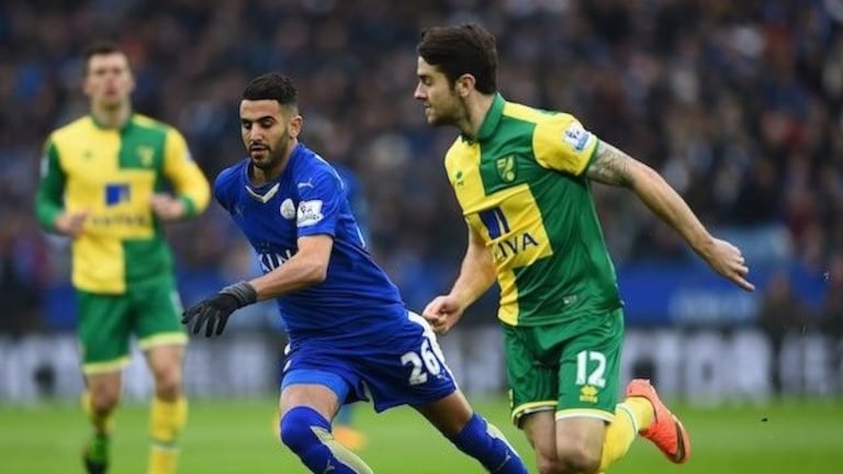 7 Riyad Mahrez | Leicester City
Dribbles réussis : 105 l Pourcentage de dribbles réussis : 50%