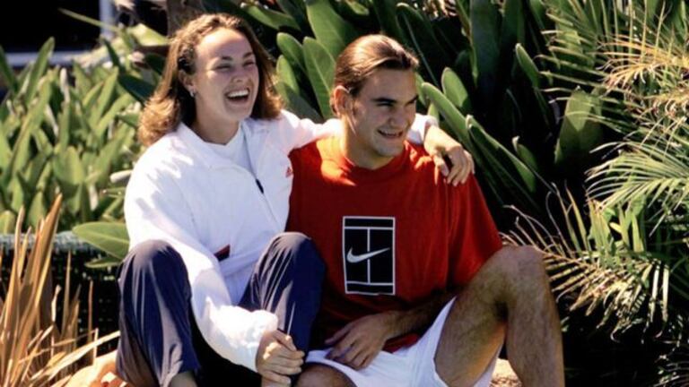 Martina Hingis et Roger Federer, alors âgés de 20 et 19 ans respectivement, avaient fait équipe ensemble lors de la Hopman Cup 2000/01.