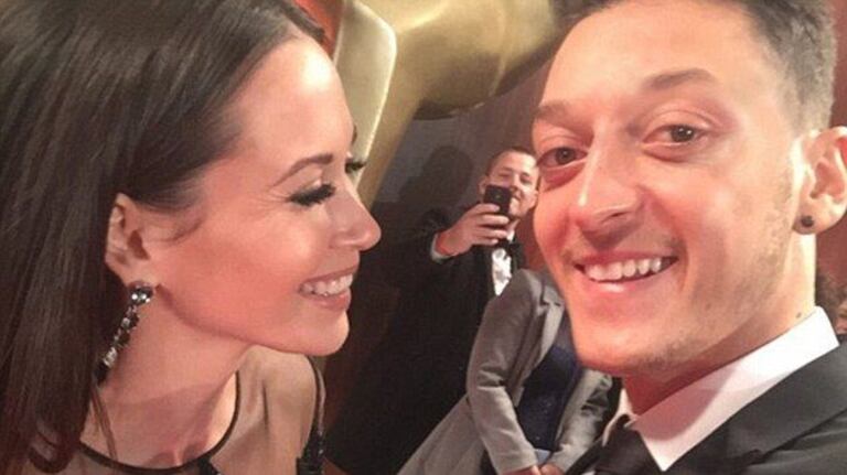 Mesut Ozil et sa compagne Mandy Capristo