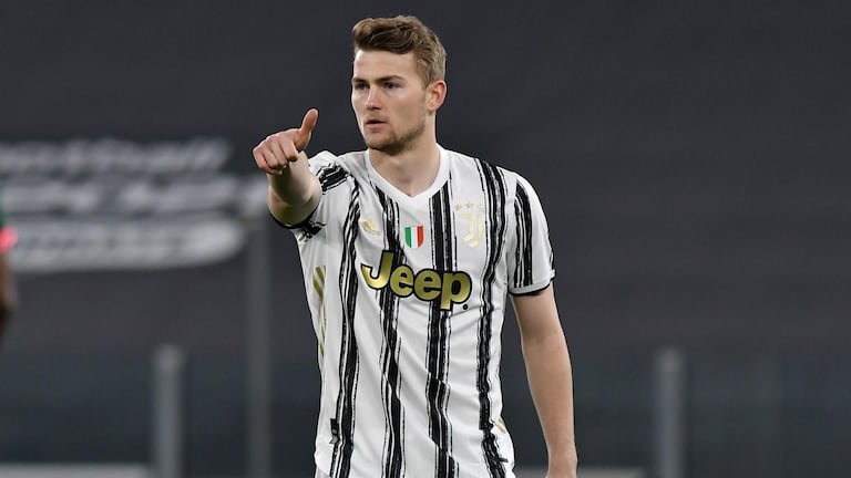 10. Matthijs de Ligt (22 ans), international néerlandais évoluant à la Juventus FC. Sa fortune est estimée à 11,2 millions de dollars.