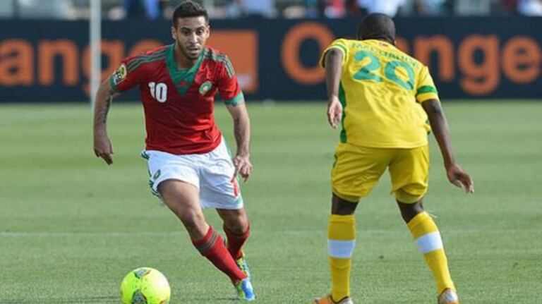 Mohcine Metouali, international marocain d'Al-Wakrah (Qatar). Il évolue au poste de meneur de jeu et compte 7 sélections en équipe nationale. Sa forme actuelle et ses réalisations mises en exergues par les commentateurs sportifs ne plaident pas en sa faveur.