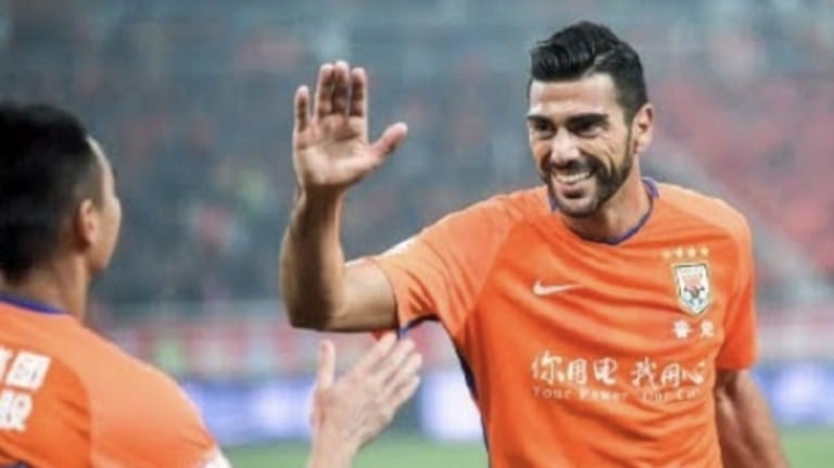 04. Graziano Pellè (Shandong Luneng) = 15M€/an.