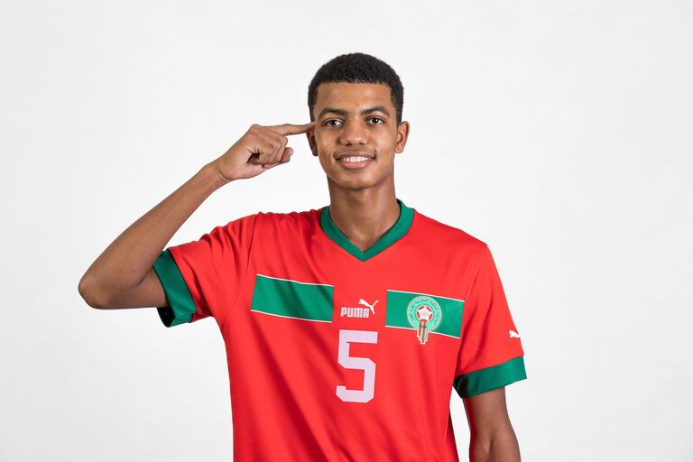 عبد الحيمد آيت بودلال لاعب رين الفرنسي،