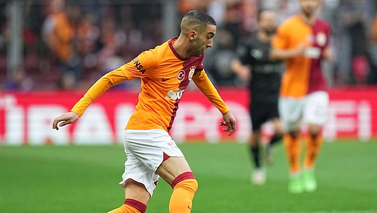 Hakim Ziyech contre Pendikspor