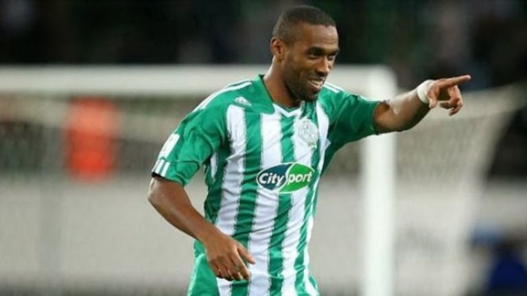 Mohcine Iajour, transféré du Wydad au Raja en 2012.