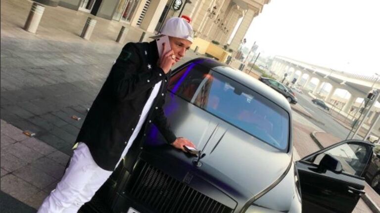 Harit a choisi Dubai (en Rolls-Royce)