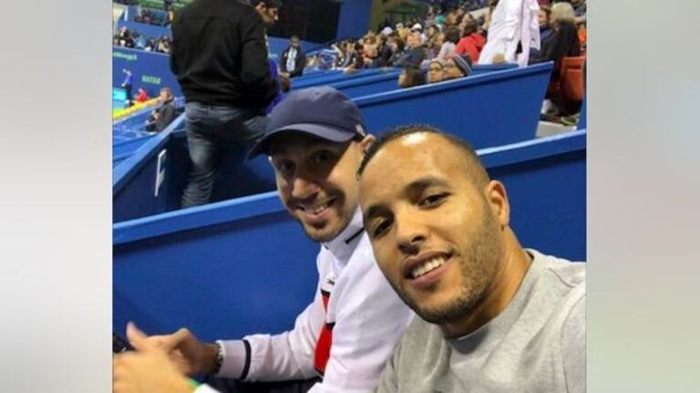El Arabi a passé son temps à suivre des matchs de Tennis